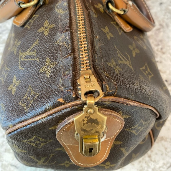 Louis Vuitton Speedy - Picture 13 of 16